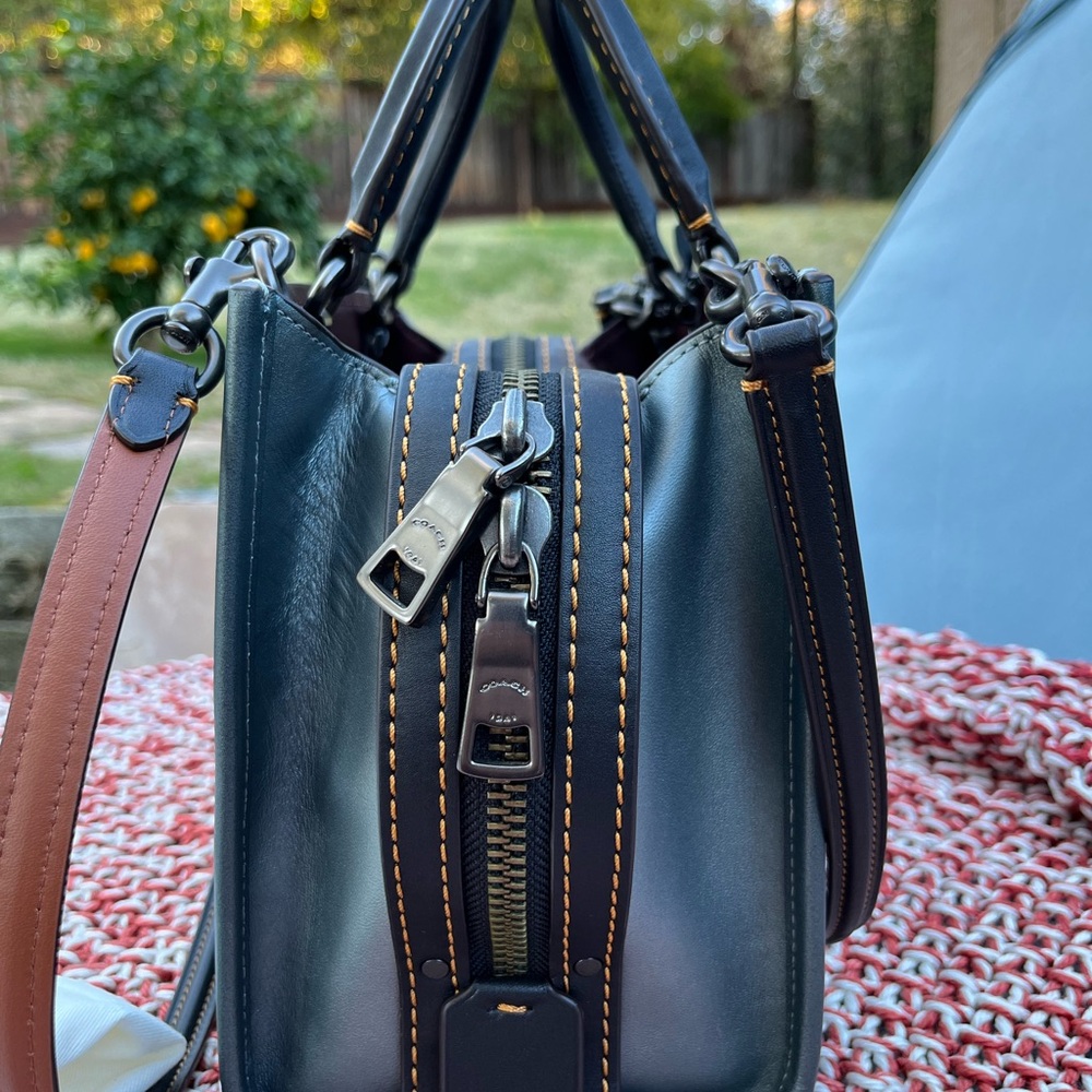 Coach X Keith Haring Rogue 25 - Picture 4 of 9